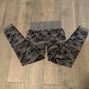 Gymshark camo seamless dupe